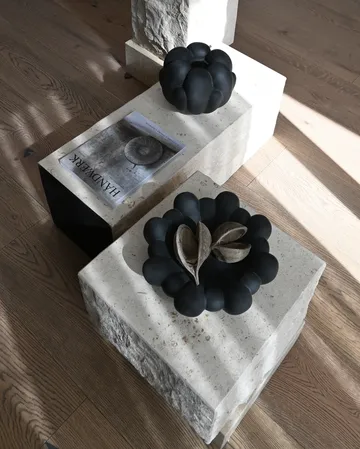 Bloom Tray bowl medium Ø28.5 cm - Black - 101 Copenhagen