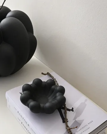 Bloom Tray bowl medium Ø28.5 cm - Black - 101 Copenhagen