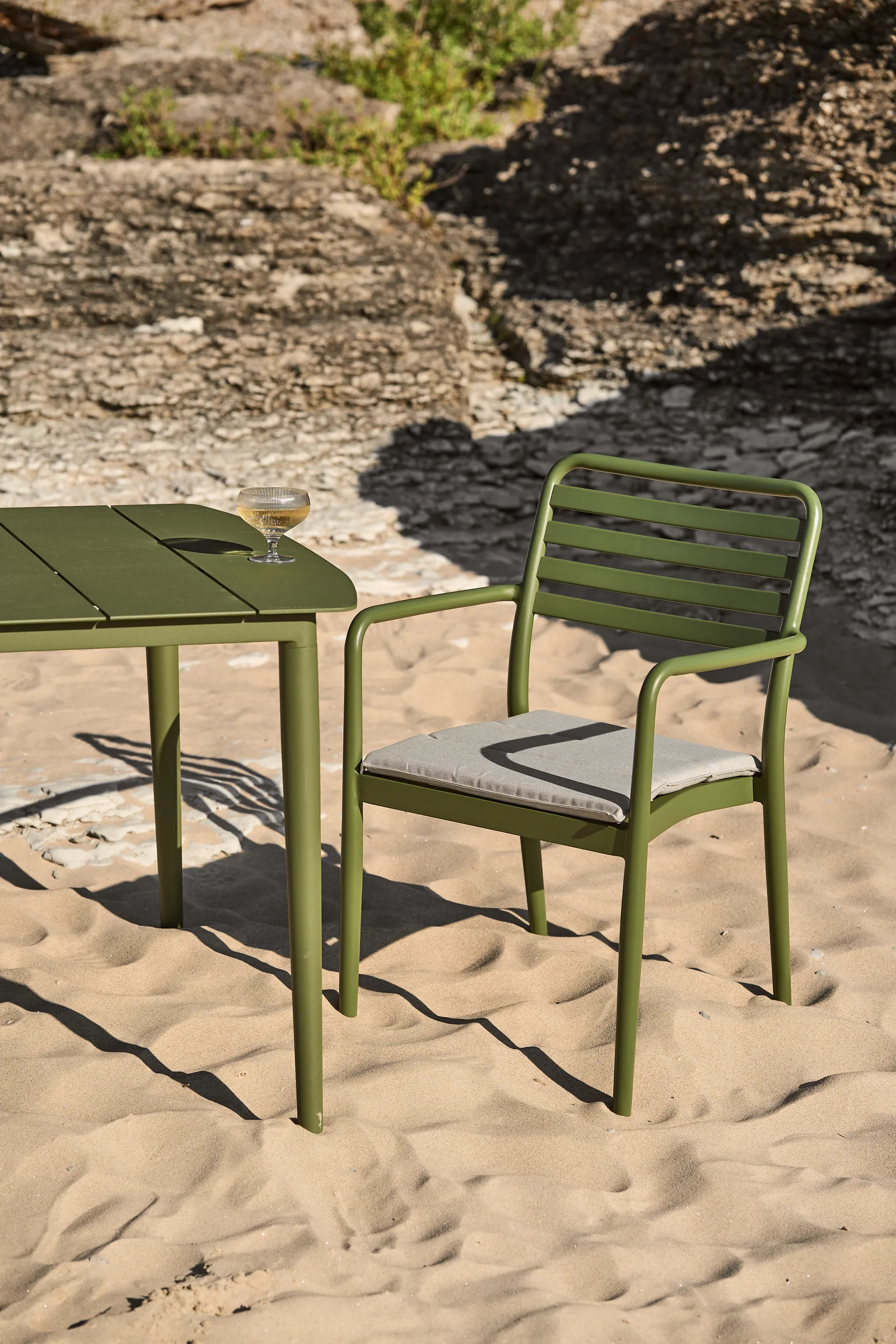 Messina armchair, Moss green 1898