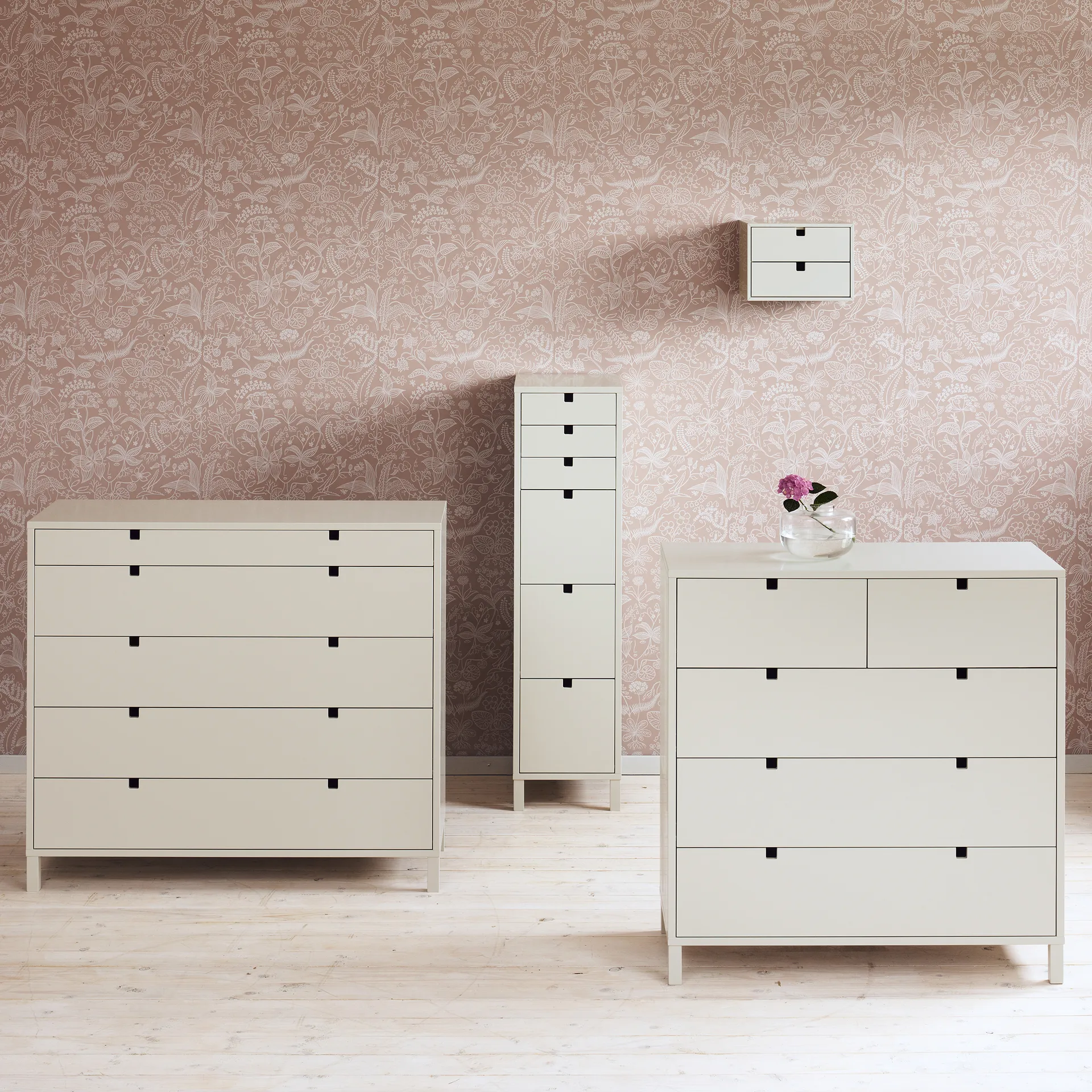 Square dresser 2+3 drawers, Sand 1898