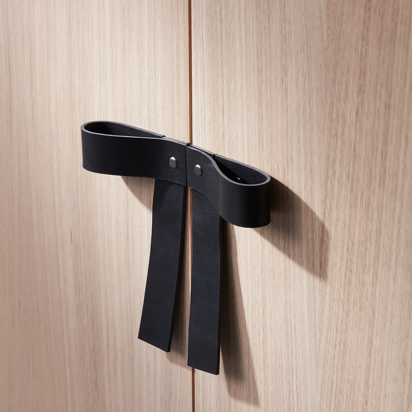 The Bow cupboard, White-oiled oak-black A2