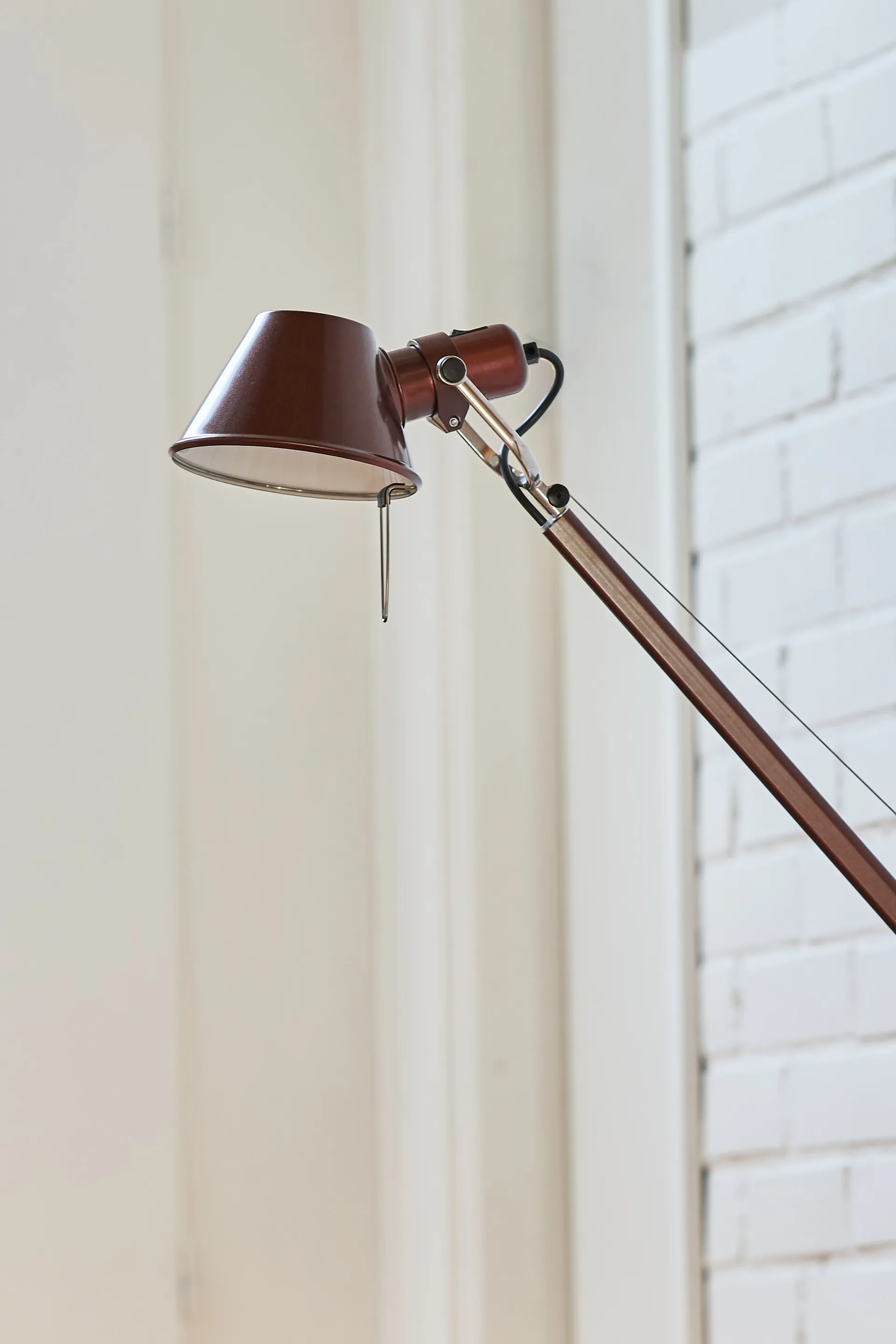 Tolomeo Reading floor lamp E27 special edition - Brown metallic,  Artemide