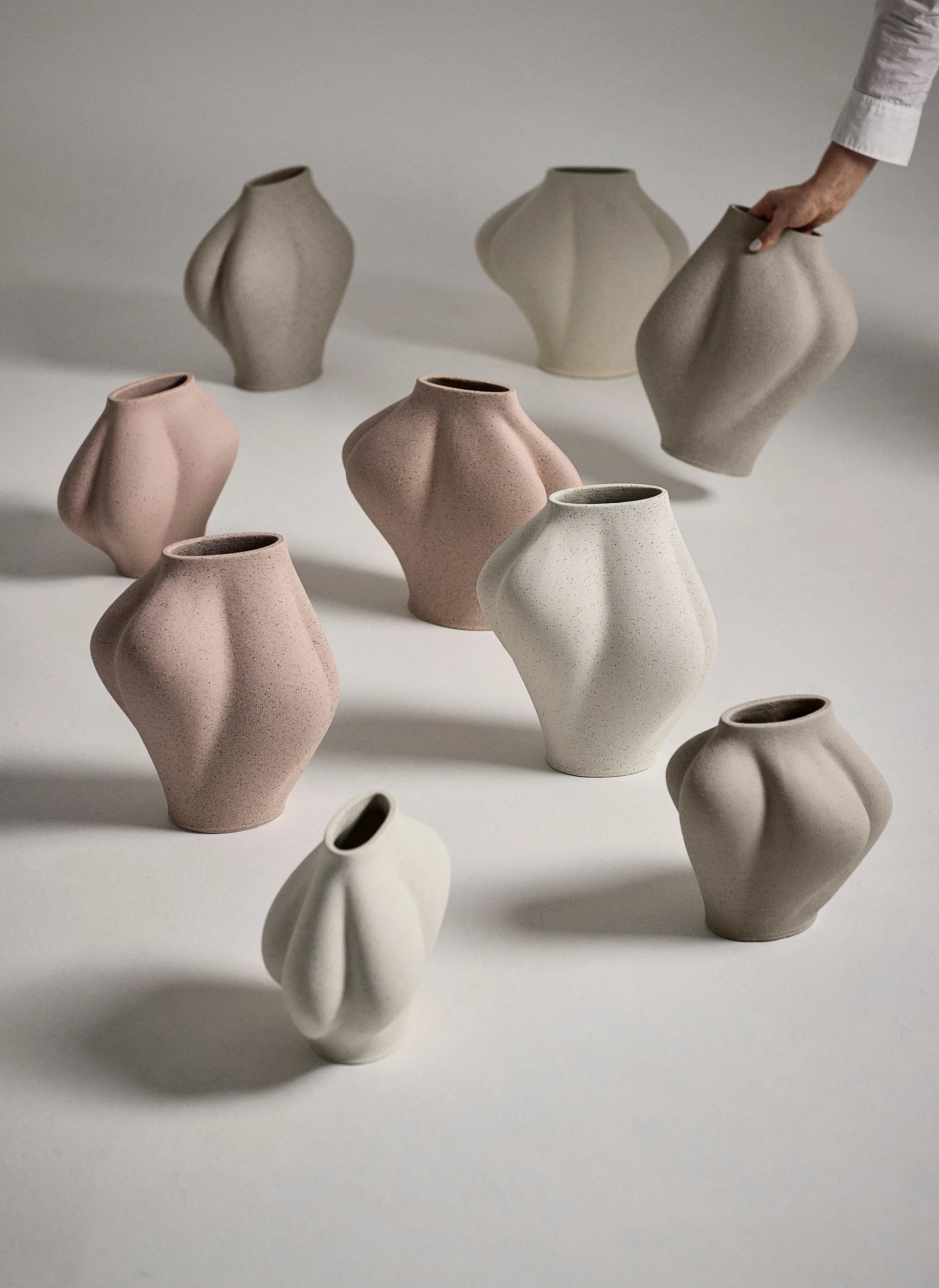 Saltare vase, Rose, Ø13.8x30 cm AYTM