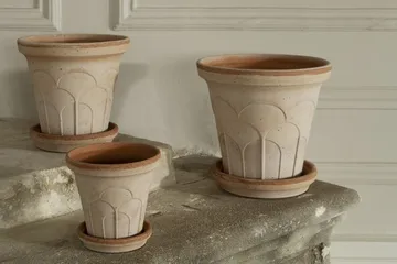 Fleur pot with saucer, 2 pieces - Pink, Ø12 cm - Bergs Potter