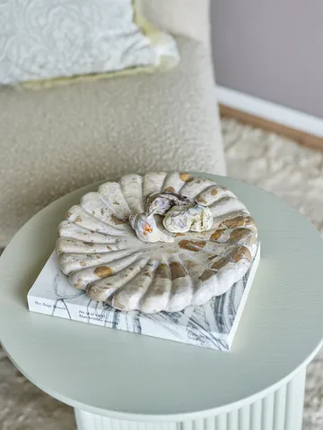 Marlie marble tray Ø22.5 cm - Natural - Bloomingville