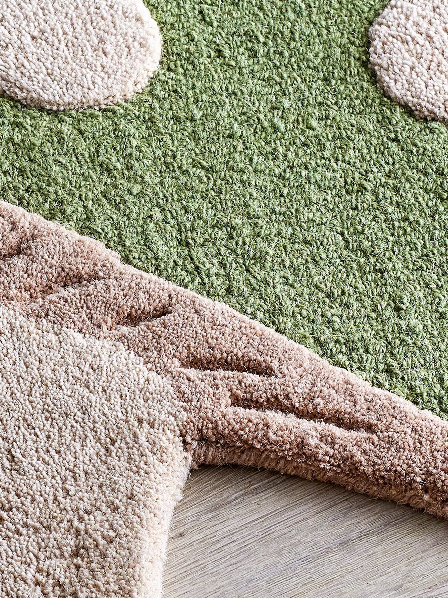Mushroom rug, Green, wool Bloomingville