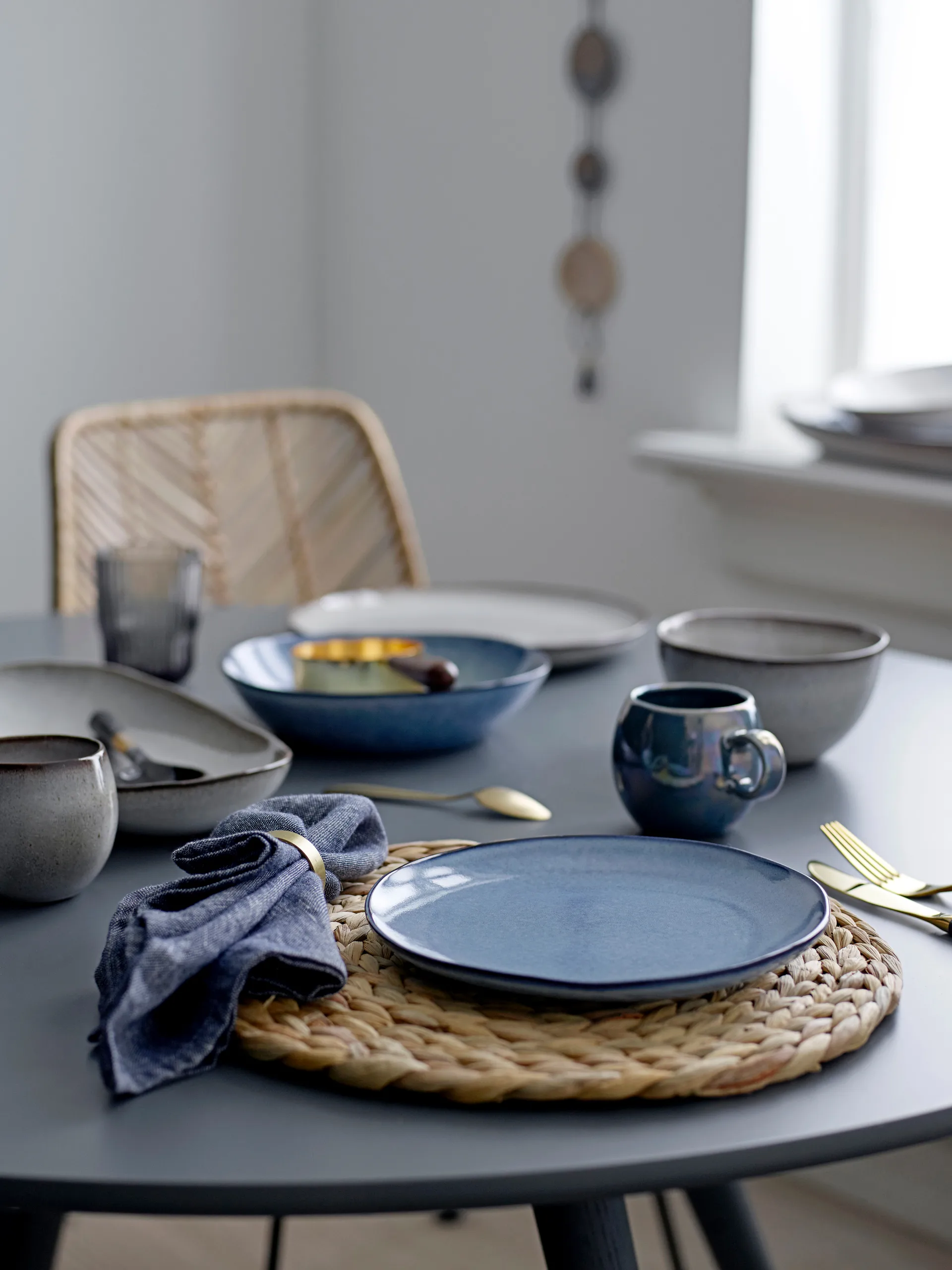 Sandrine Dinnerware Set 12 Pieces, Blue Bloomingville