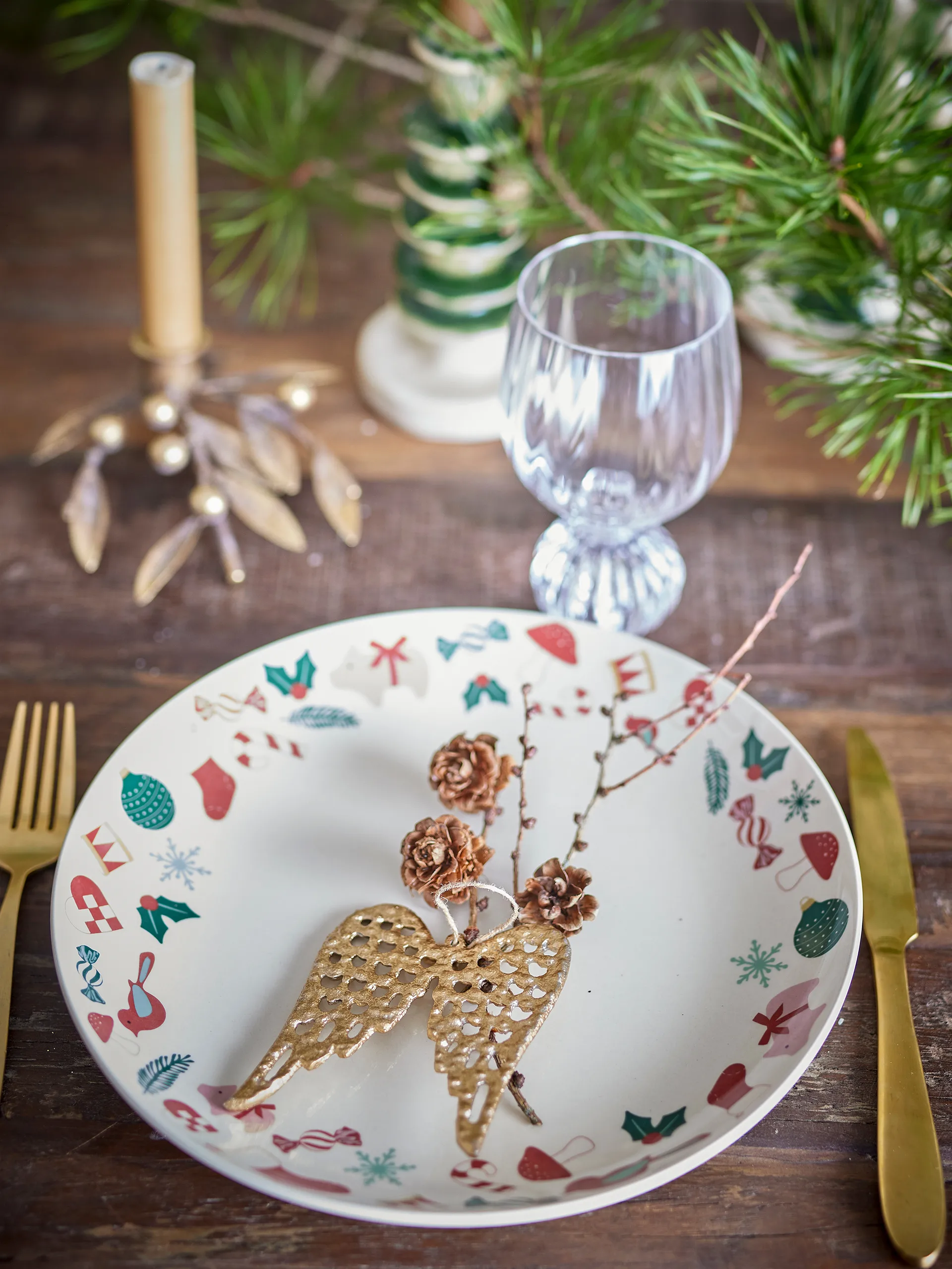 Yule serving platter Ø28 cm, Natural red Bloomingville