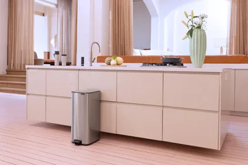 Bo pedal bin 30 L - Matte Steel Fingerprint Proof - Brabantia