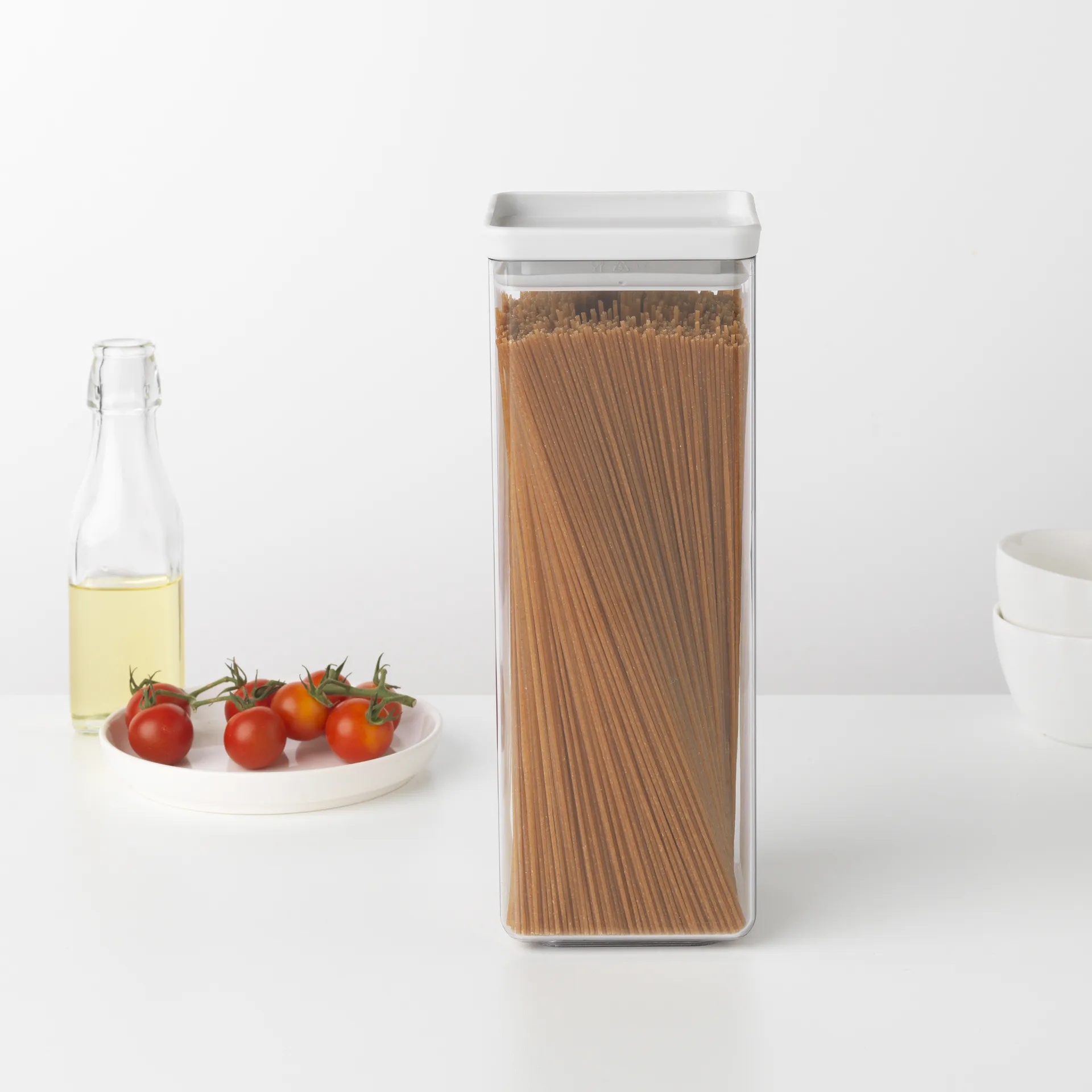 TASTY+ square storage jar 2.5 L, Light grey Brabantia