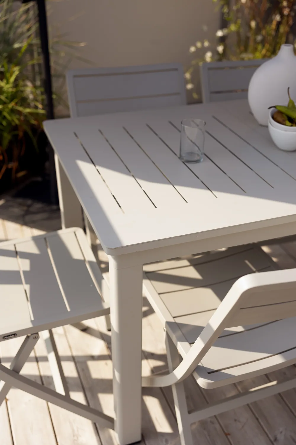 Lomma dining table, Light grey, 132x80x73 cm Brafab