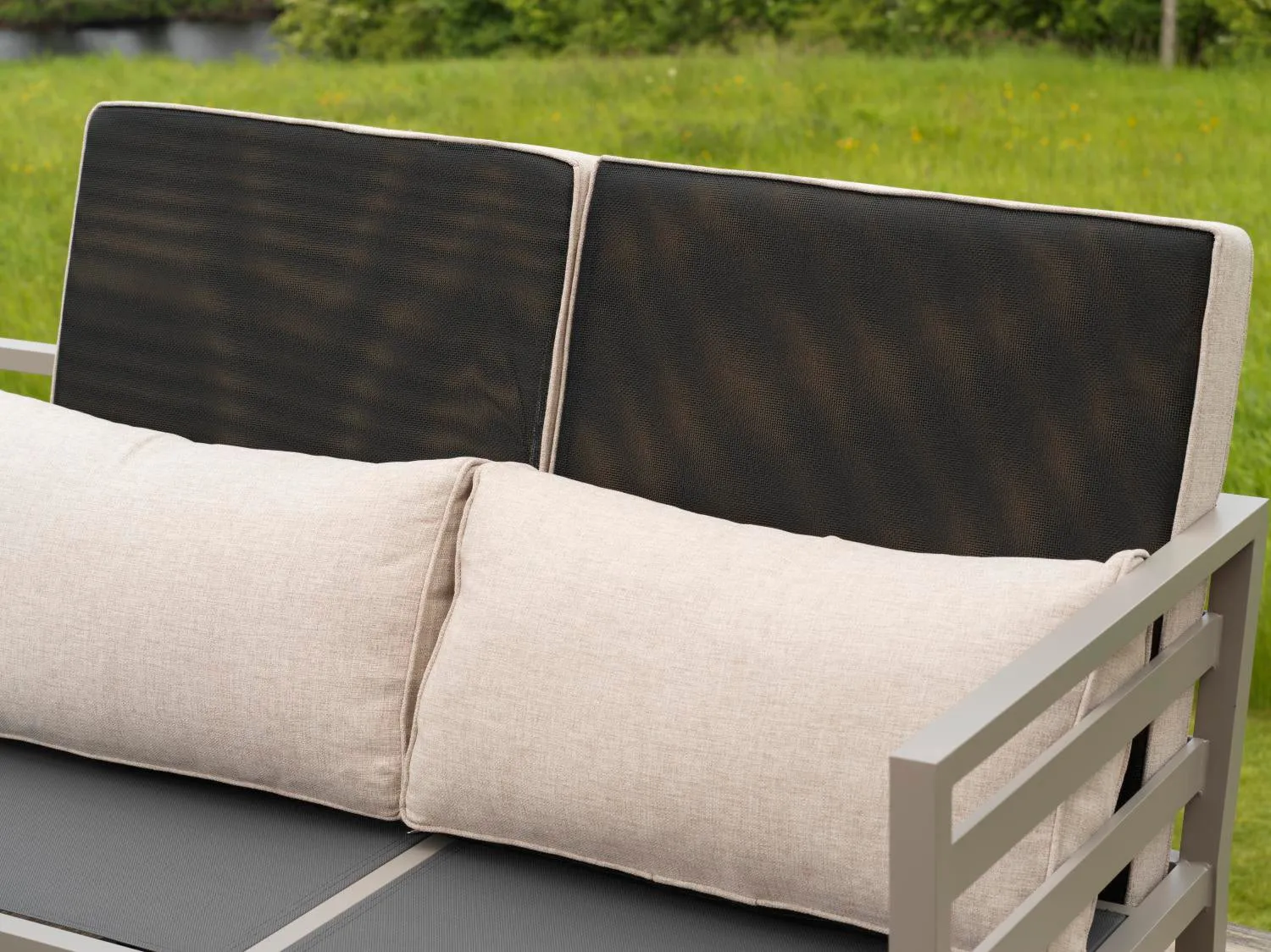 Weldon footstool, Khaki-sand Brafab