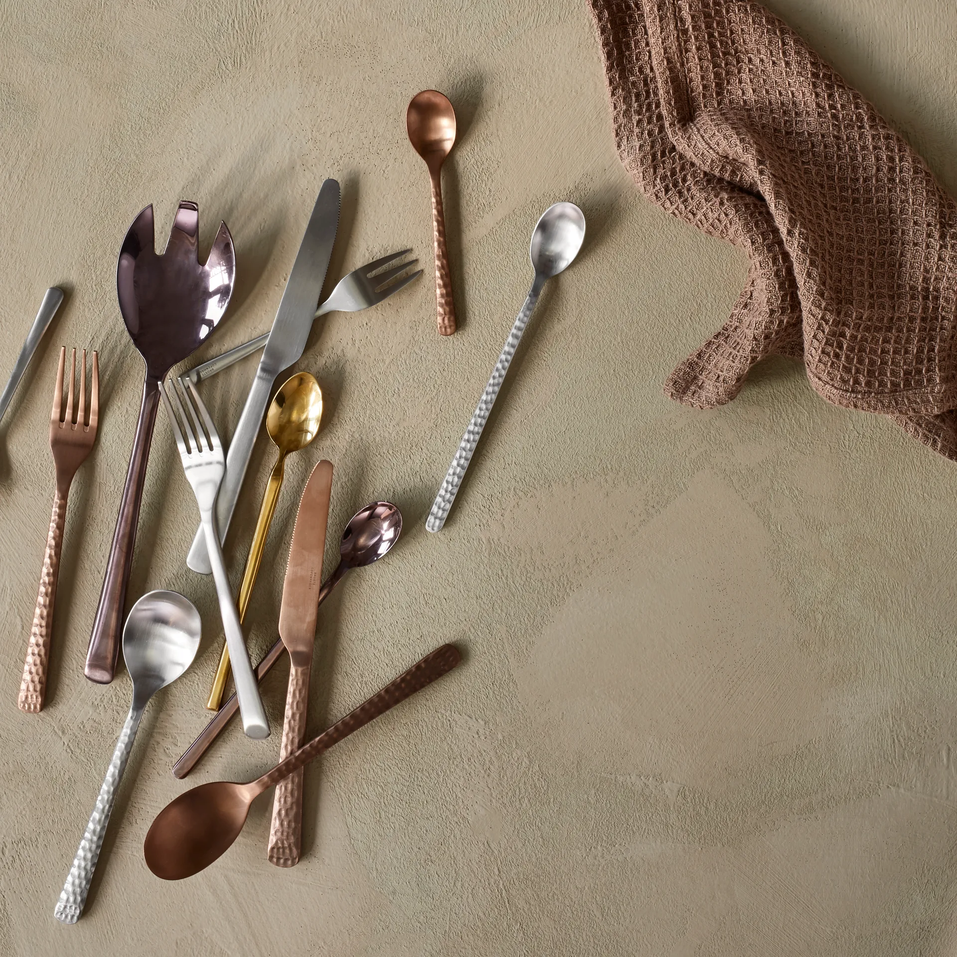 Hune fork, copper hammered Broste Copenhagen