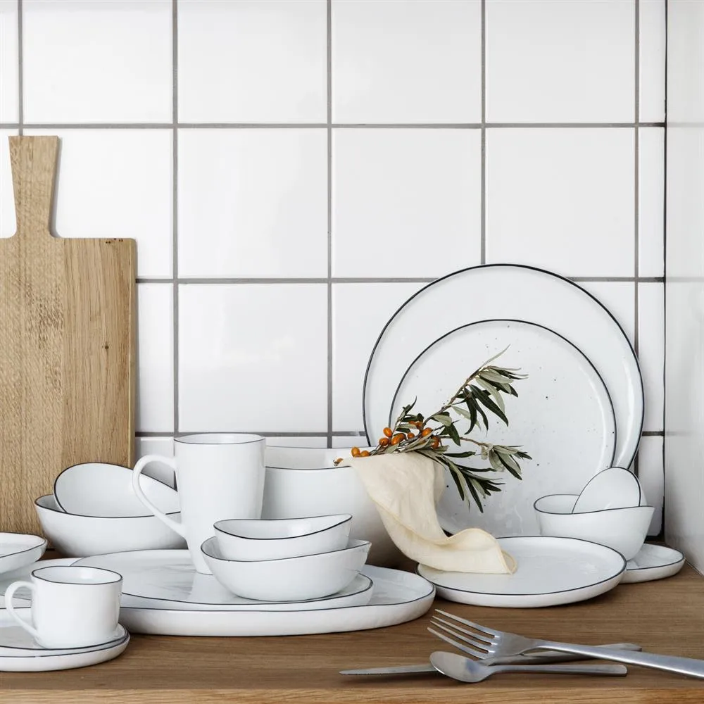 Salt plate without dots, Ø 22 cm Broste Copenhagen