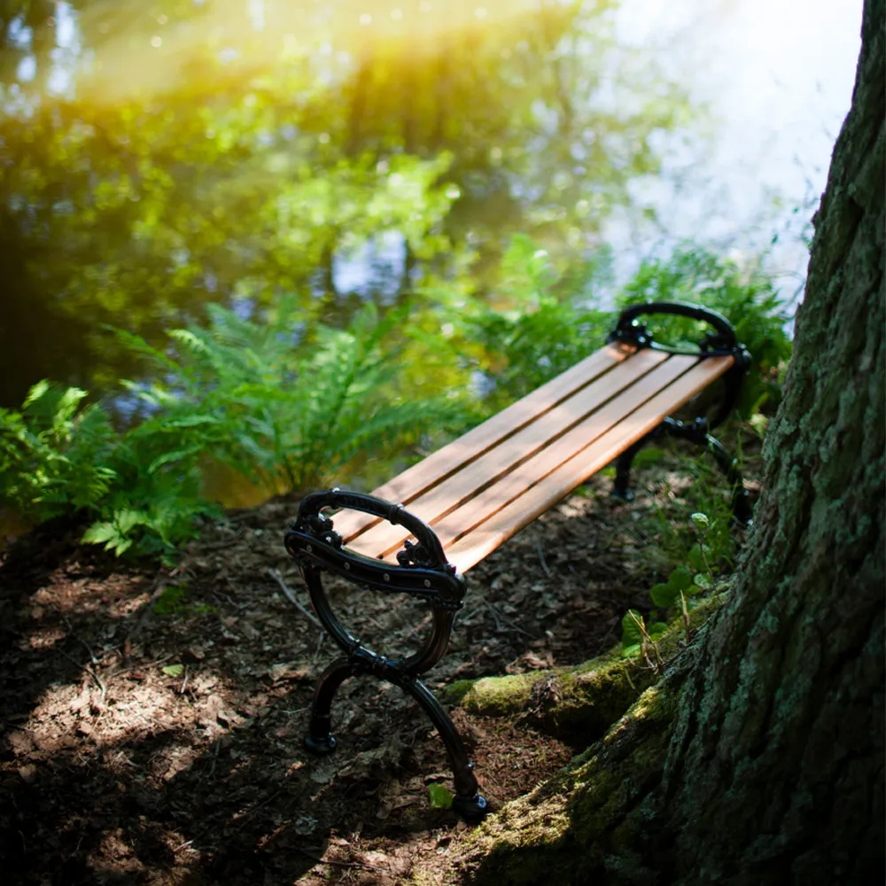 Byarum Bench, Mahogany, black stand Byarums bruk