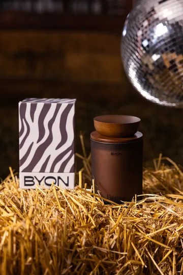 Fumage scented candle - 55 h - Byon