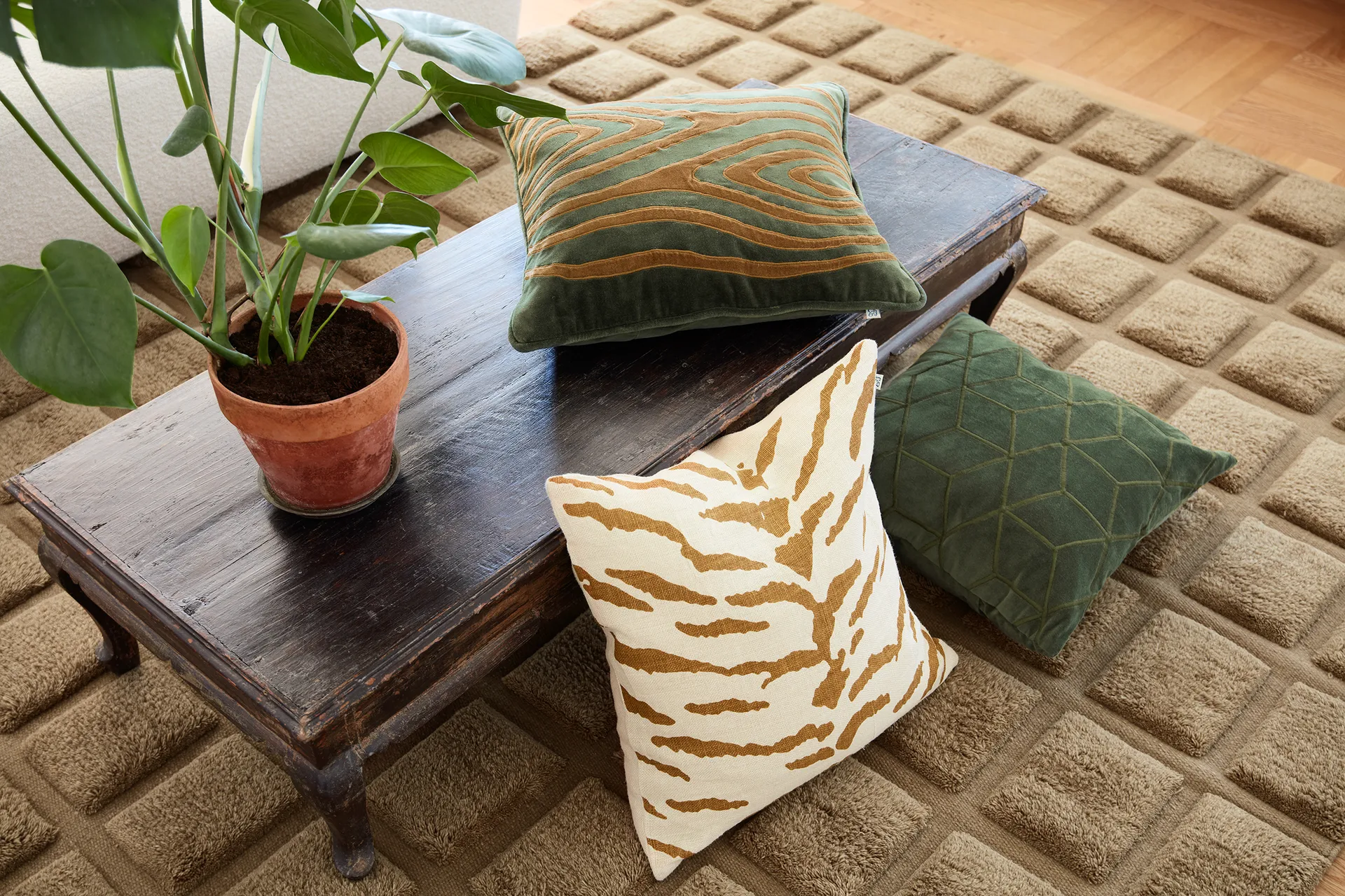 Mita cushion cover 50x50 cm, Forest green-cognac Chhatwal & Jonsson