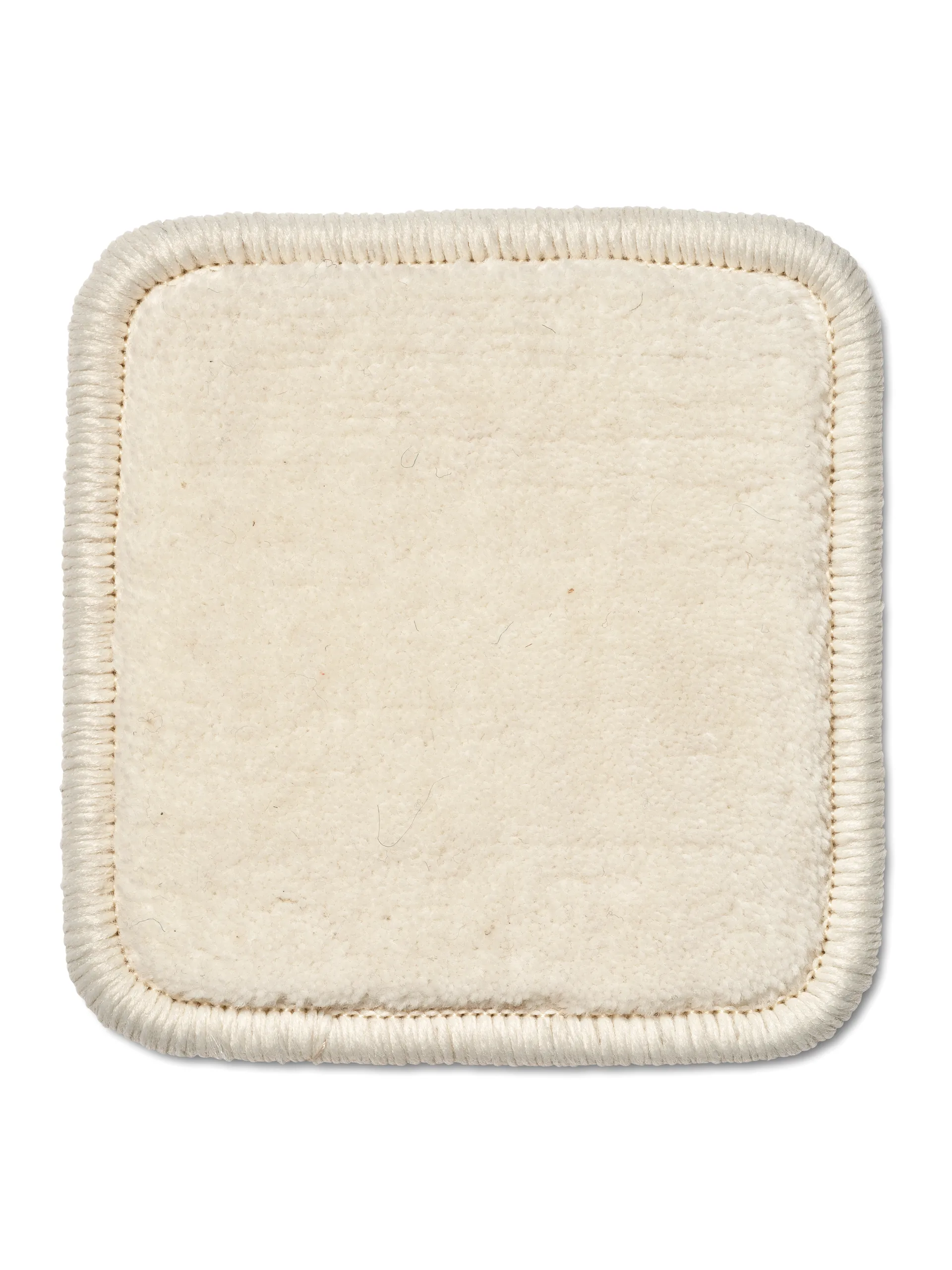 Lobby rug with overlock stitching, Off-white, 140x200 cm Classic Collection