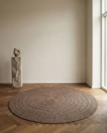Merino wool rug round Ø240 cm - Brown - Classic Collection
