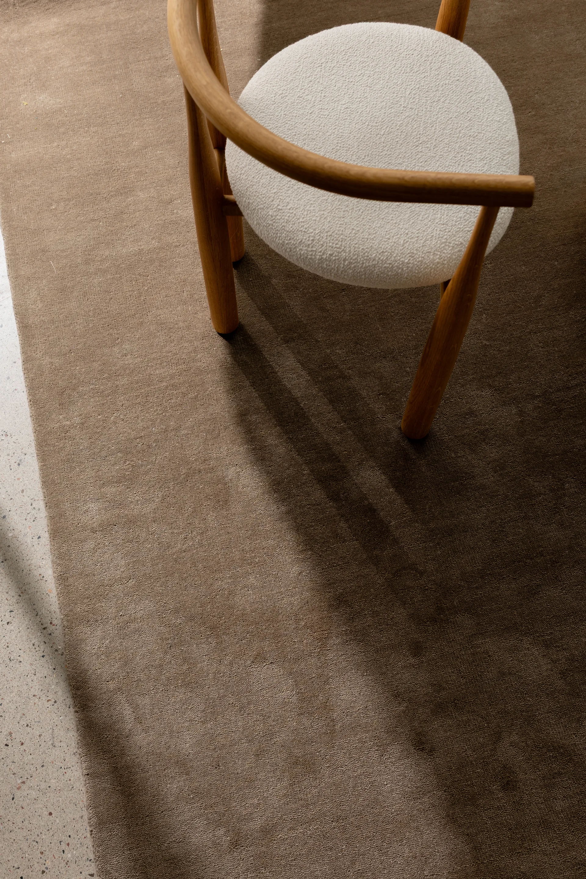 Solid rug, Brown, 170x230 cm Classic Collection