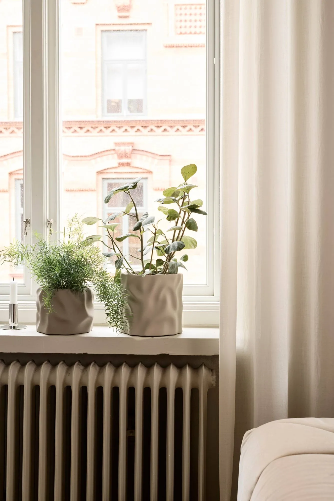 Drift desert flower pot, Sand, small Ø15 cm Cooee Design