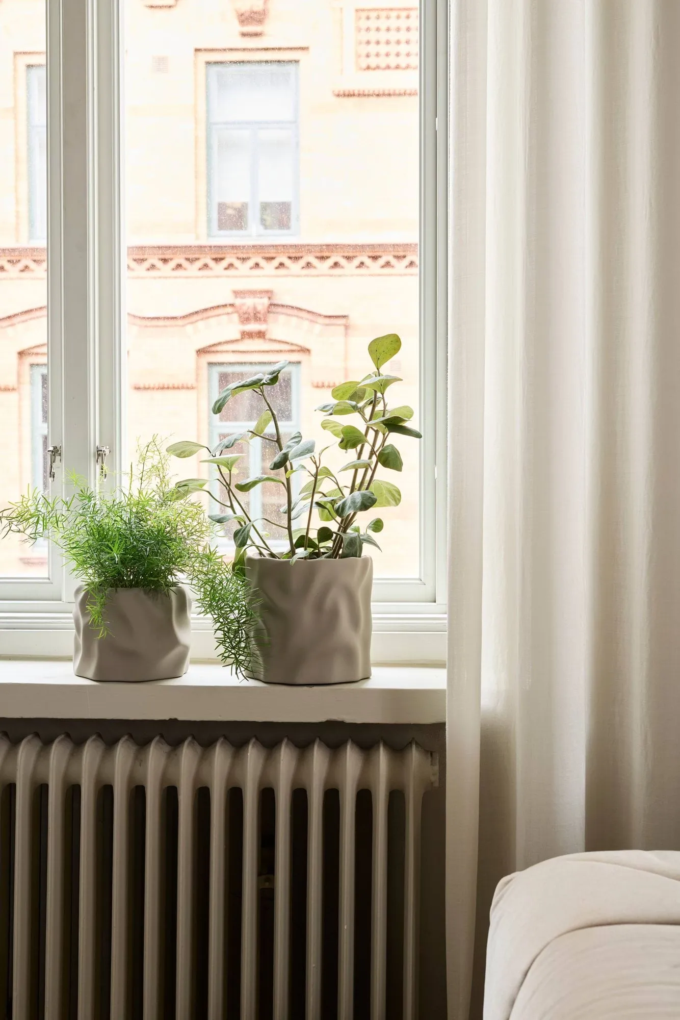 Drift desert flower pot, Sand, small Ø15 cm Cooee Design