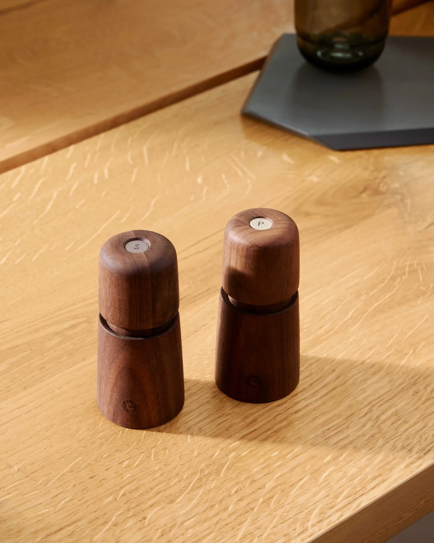 Stockholm spice mill, Natural, FSC walnut, 11 cm Crushgrind