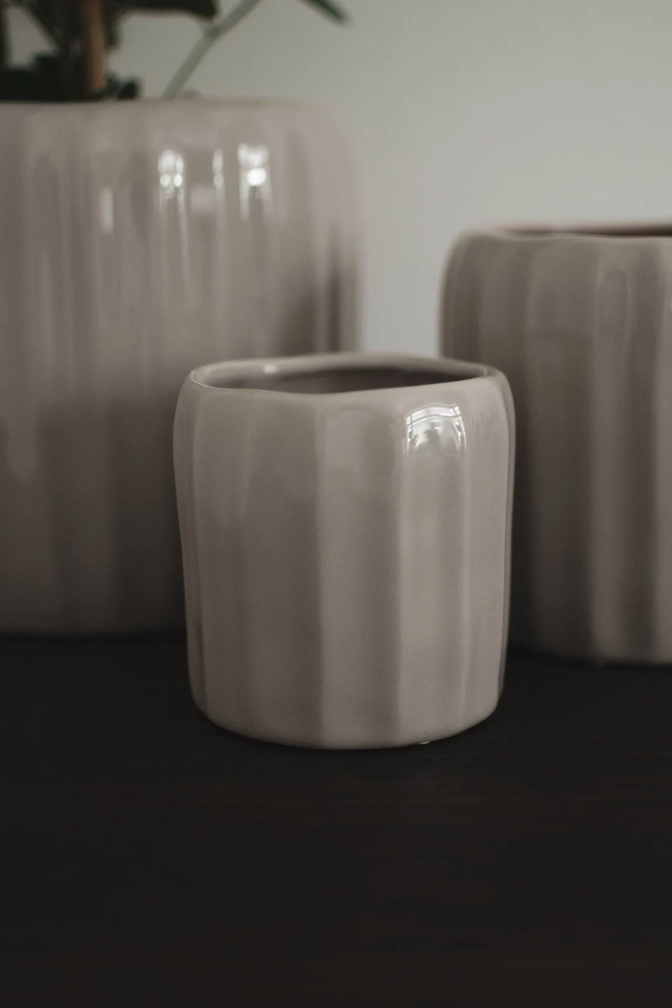 Ease pot, Shiny mole, Ø10x10 cm DBKD