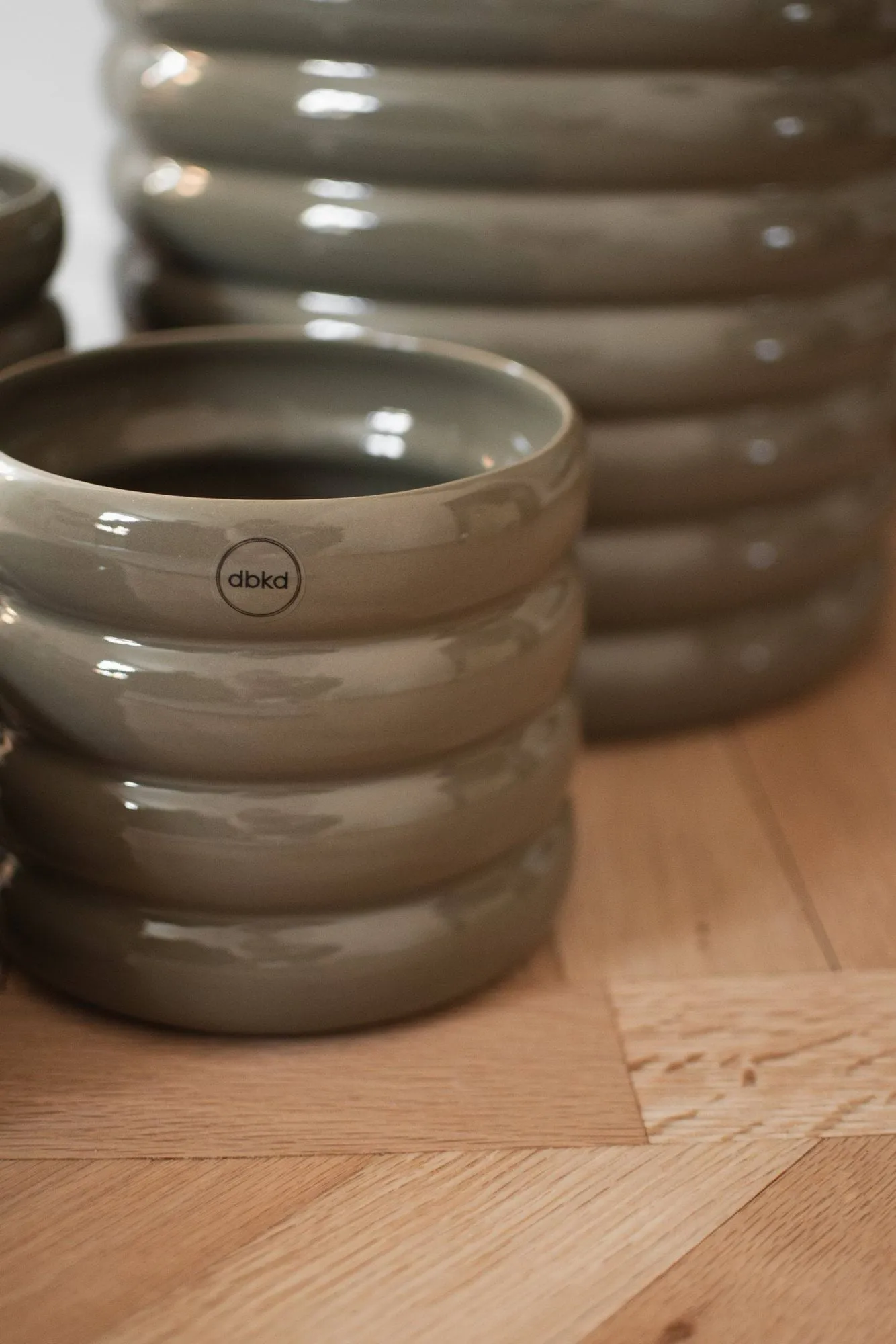 Mud plant pot shiny dust, Ø14 cm DBKD
