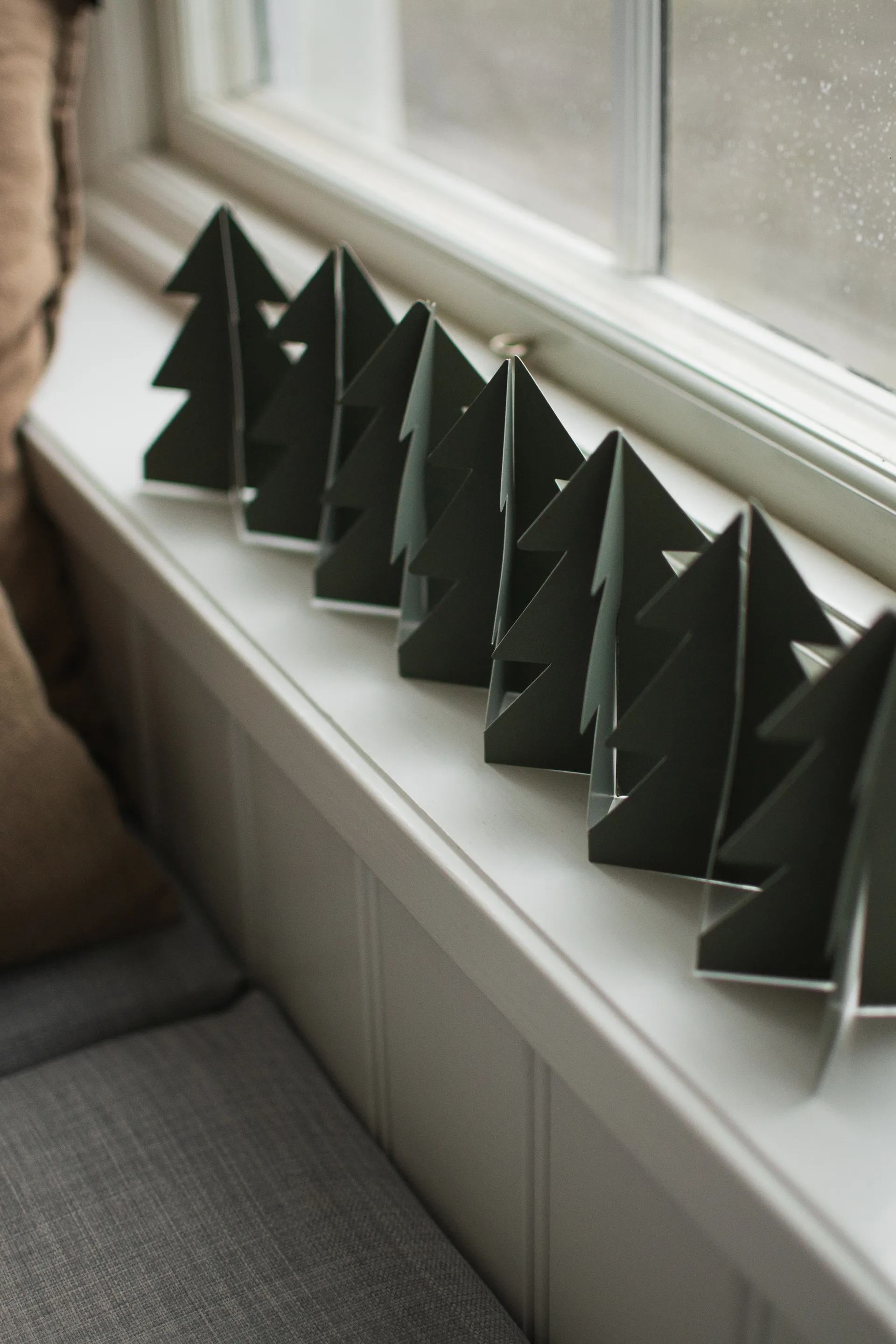 Tree in a row decoration 60 cm, Green, 7x60 cm DBKD