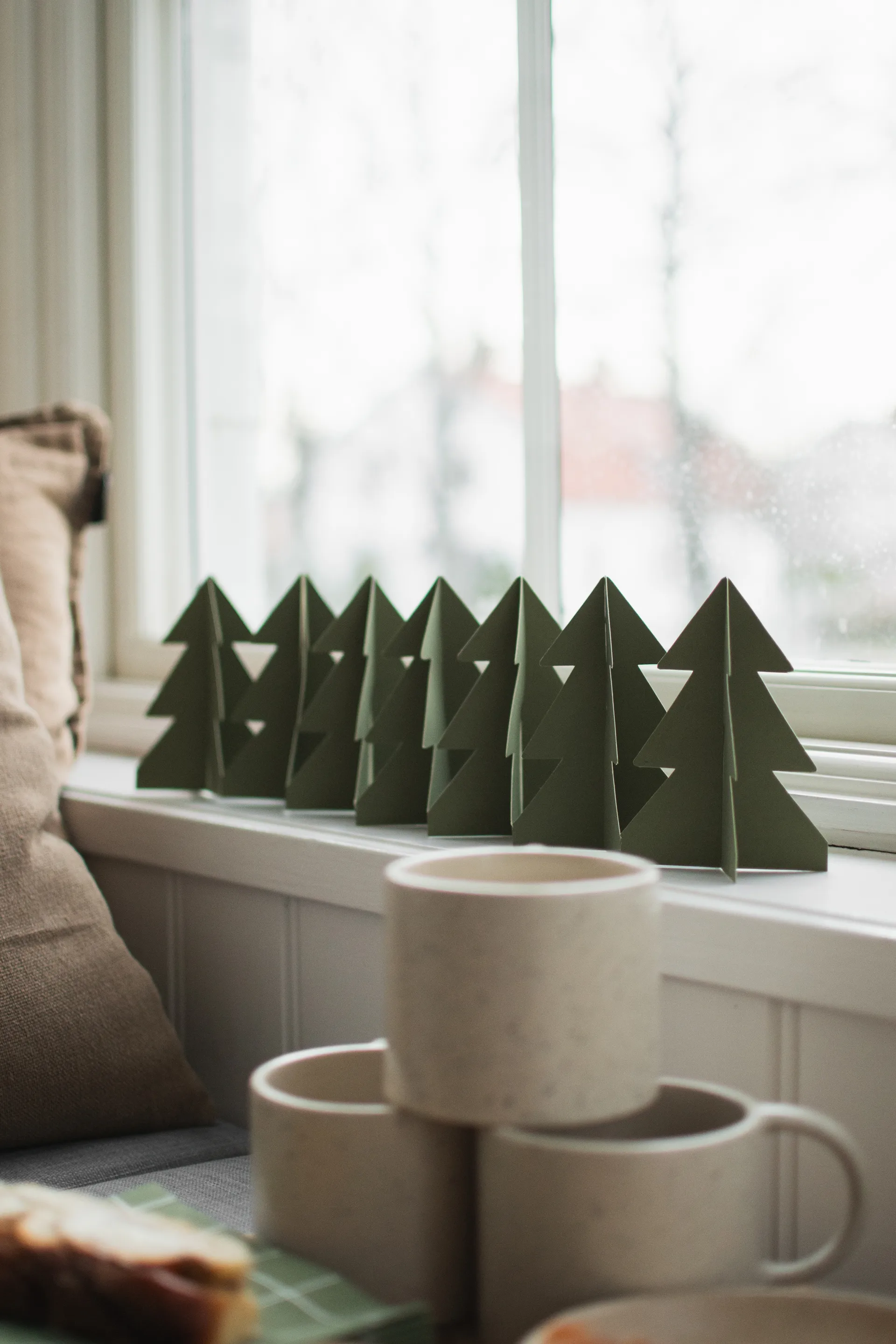 Tree in a row decoration 60 cm, Green, 7x60 cm DBKD