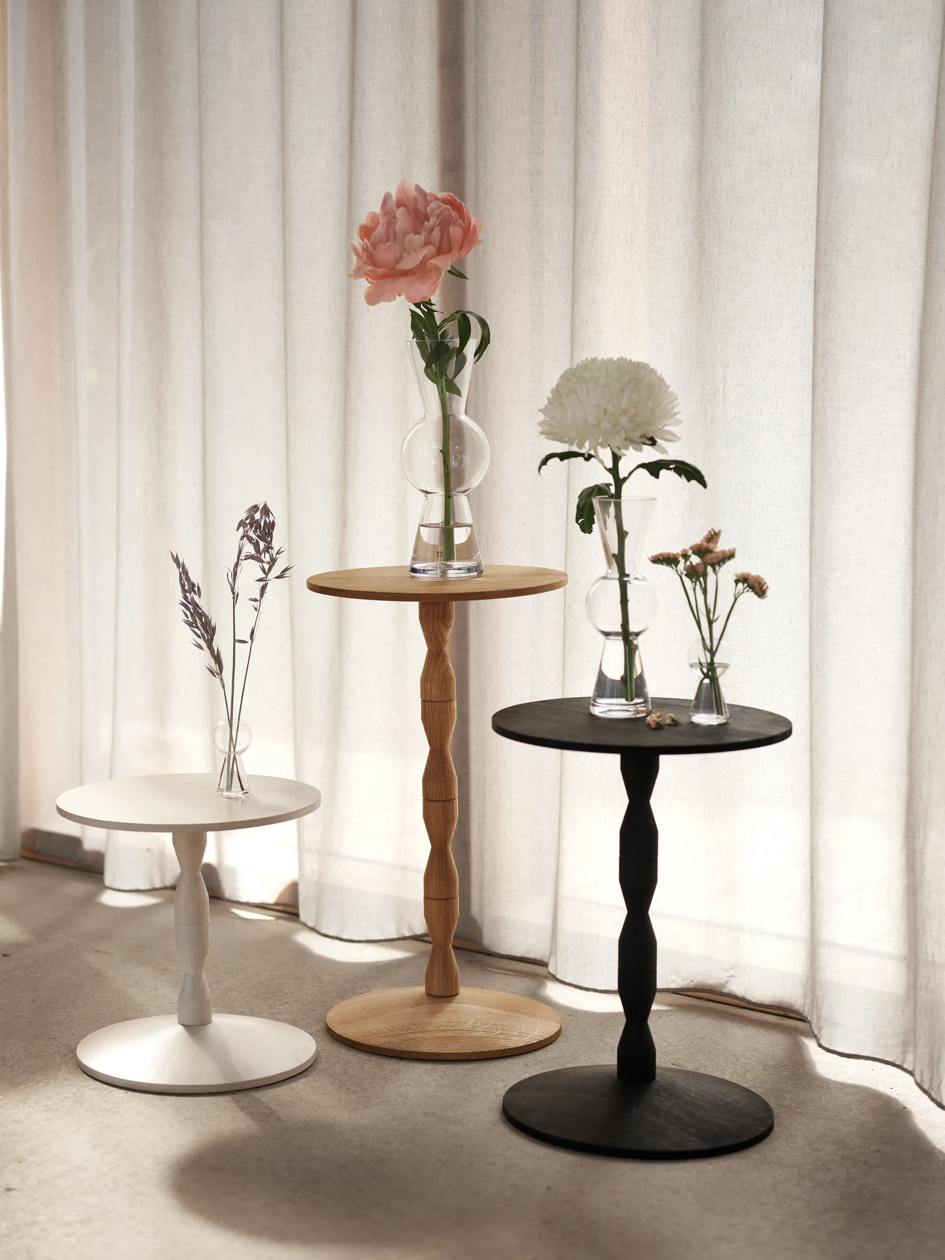 Pedestal table Ø31x67.5 cm, Black Design House Stockholm