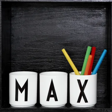 Design Letters cup - x - Design Letters