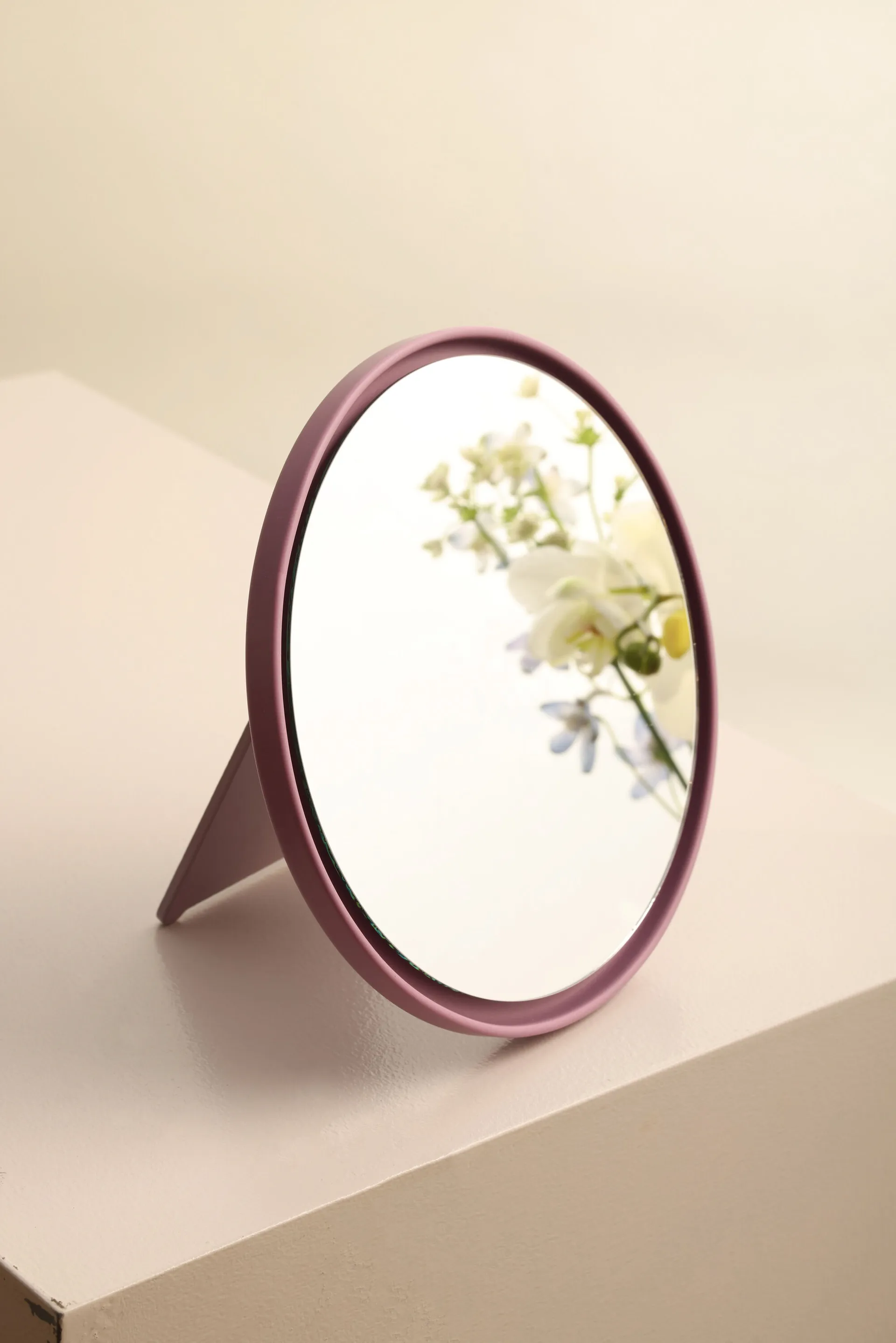 Mirror Mirror table mirror Ø21 cm, Lavender Design Letters