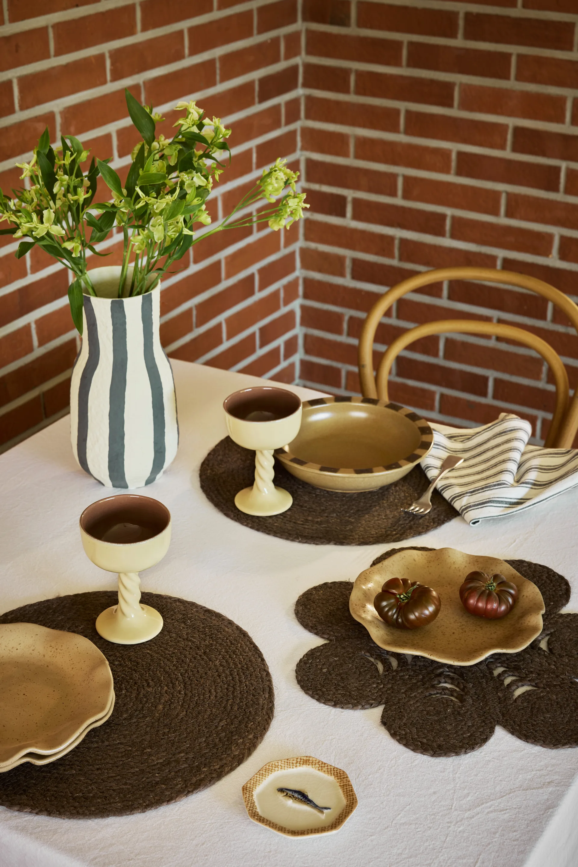 Elin placemat Ø38 cm, Coffee Dixie