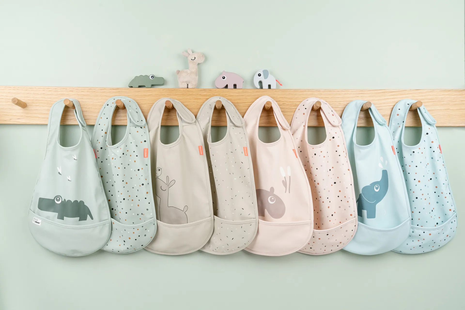 Croco bib with Velcro 2-pack, Green Done by deer