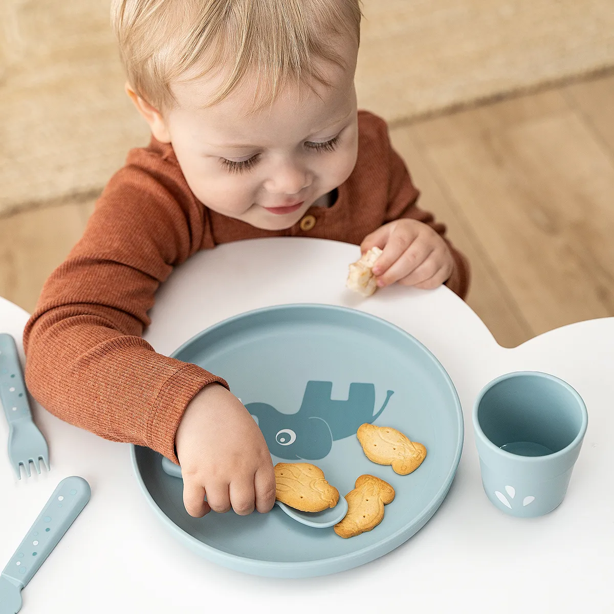 Elphee foodie children's plate Ø20 cm, Blue Done by deer