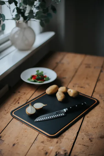 Sami chopping board pressed wood fiber - Black, 37x27.5 cm - Dorre