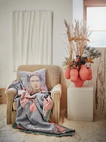 Frida Kahlo throw 140x170 cm - Vida - Ekelund Linneväveri