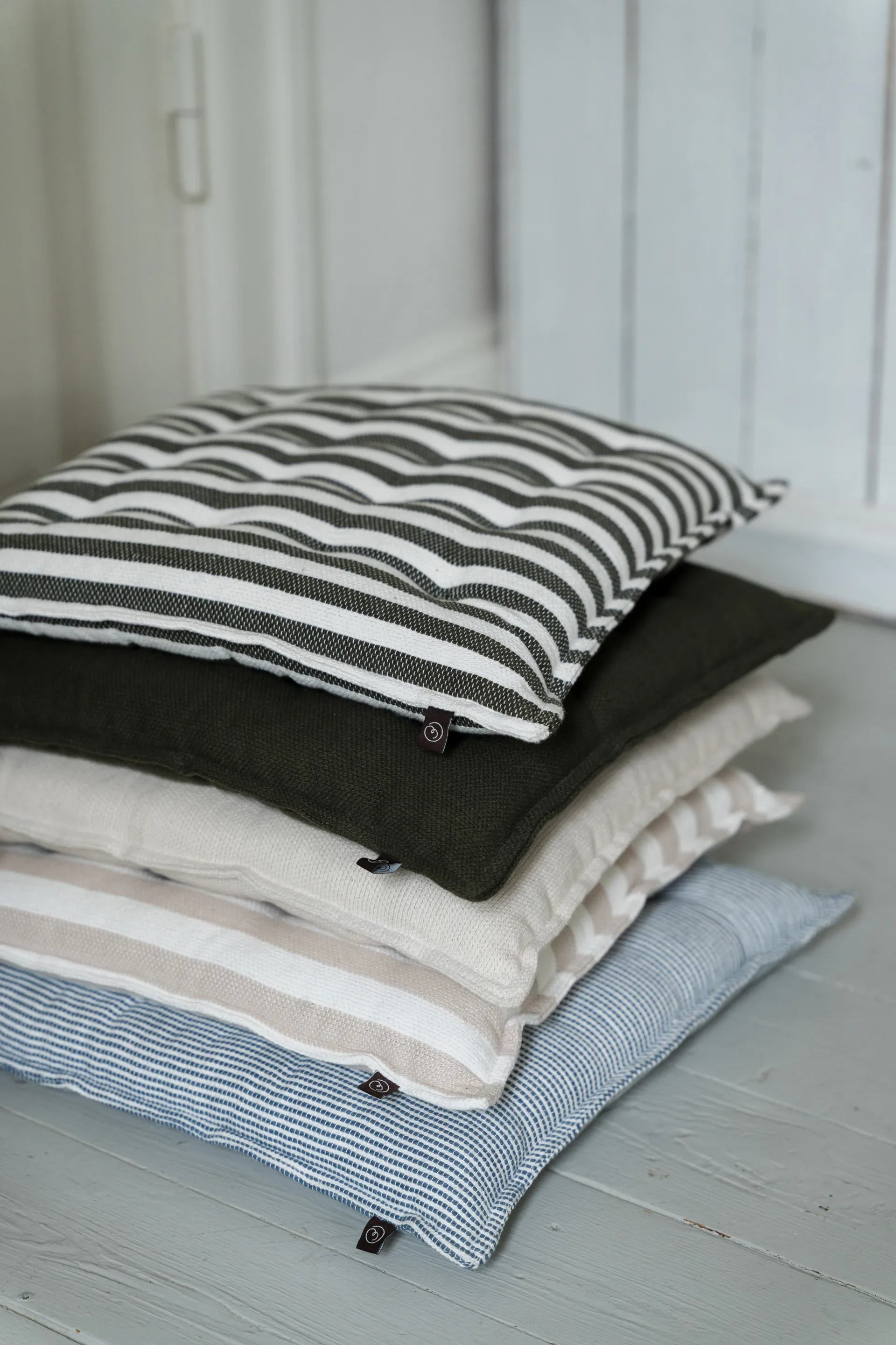 Ernst seat cushion 40x40cm, Sage ERNST