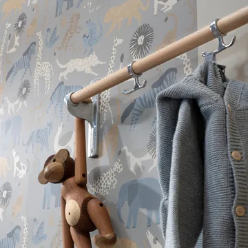 Nostalgi Hook rack - Walnut, white stand - Essem Design