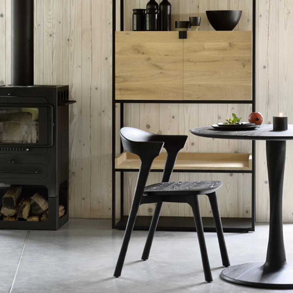 Torsion dining table, Black-stained oak, Ø70 cm Ethnicraft