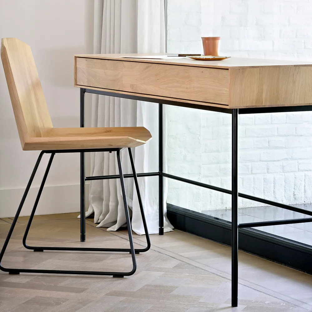 Whitebird desk 77x127 cm, Oak 2 doors Ethnicraft