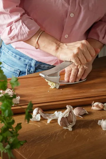 Eva Solo garlic press - Brushed steel - Eva Solo