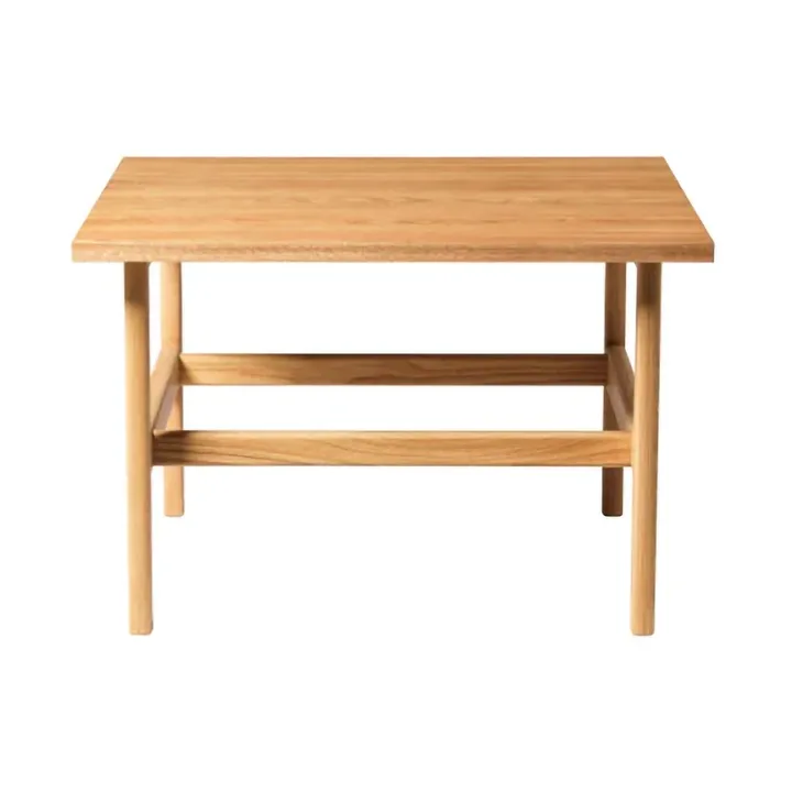 D33 coffee table 80x80 cm - Oak solid oiled - FDB Møbler