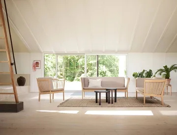 J149 sofa - Fabric brown-lacquered oak, 3-seater - FDB Møbler