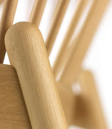 J166 Jørna chair - Oak lacquered-dark blue - FDB Møbler