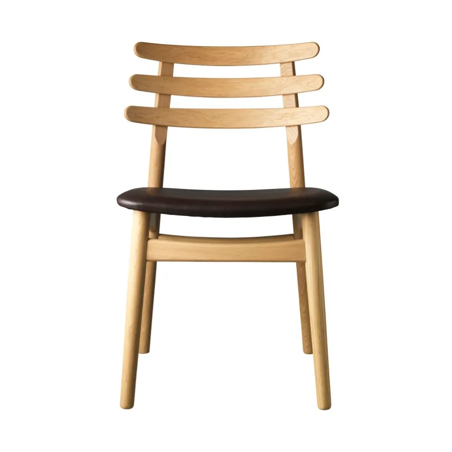 J48 chair, Oak nature lacquered-dark brown leather FDB Møbler