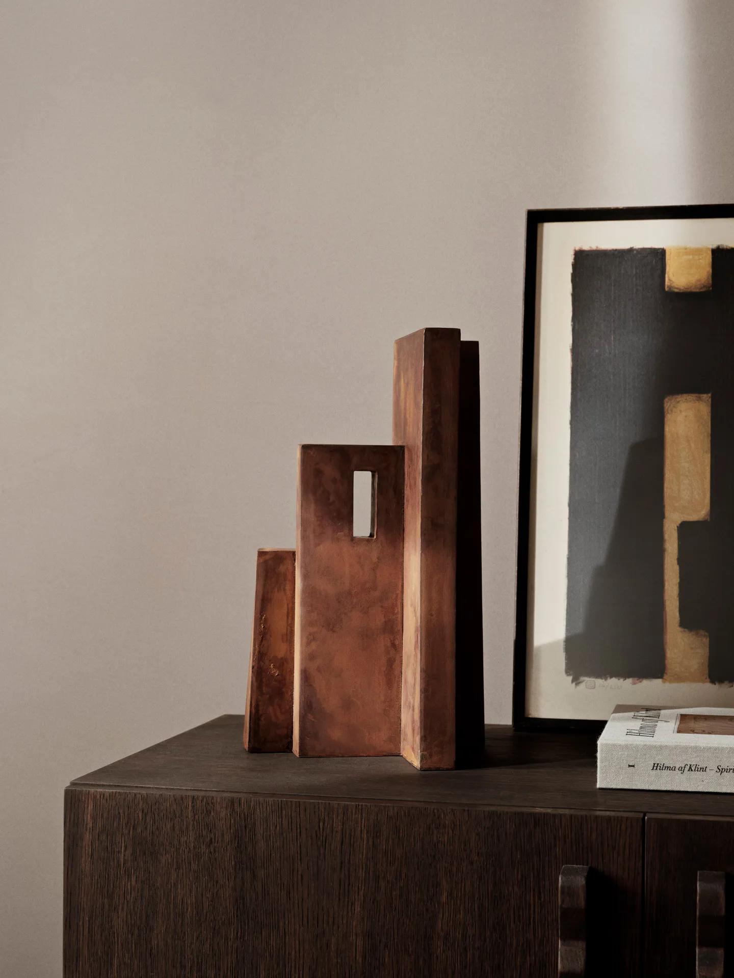 Aperture sculpture, Oxide Ferm Living