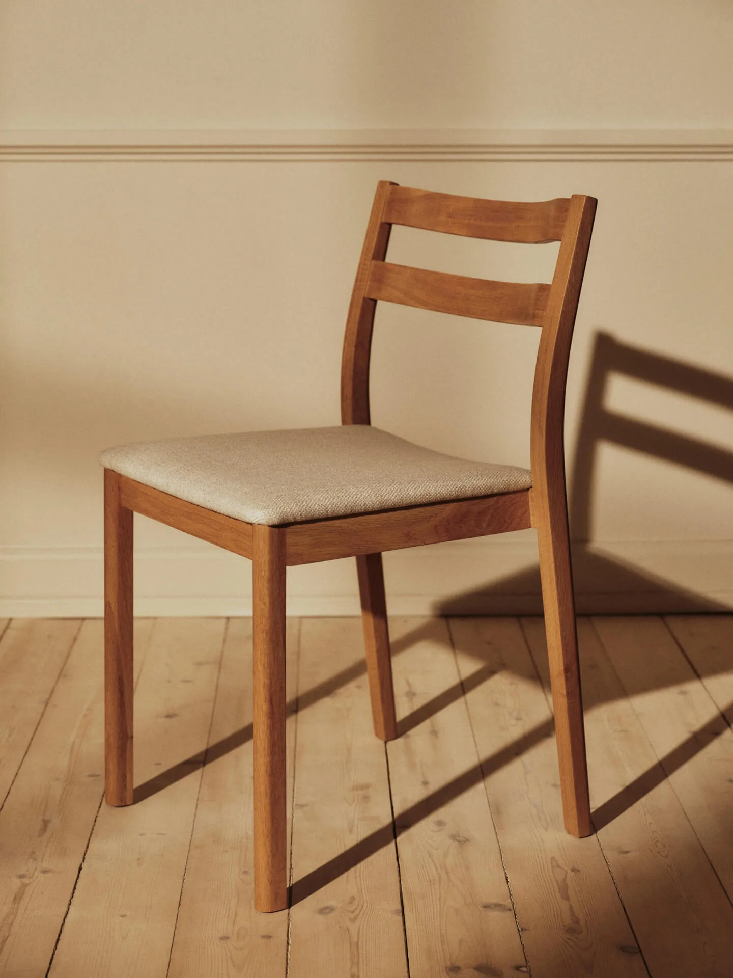 Boda chair, Upholstered seat, oak-off-white Ferm Living